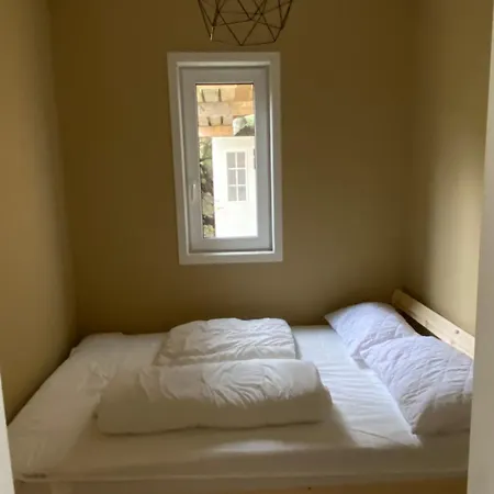 I Sentrum * Sogndalsstrand